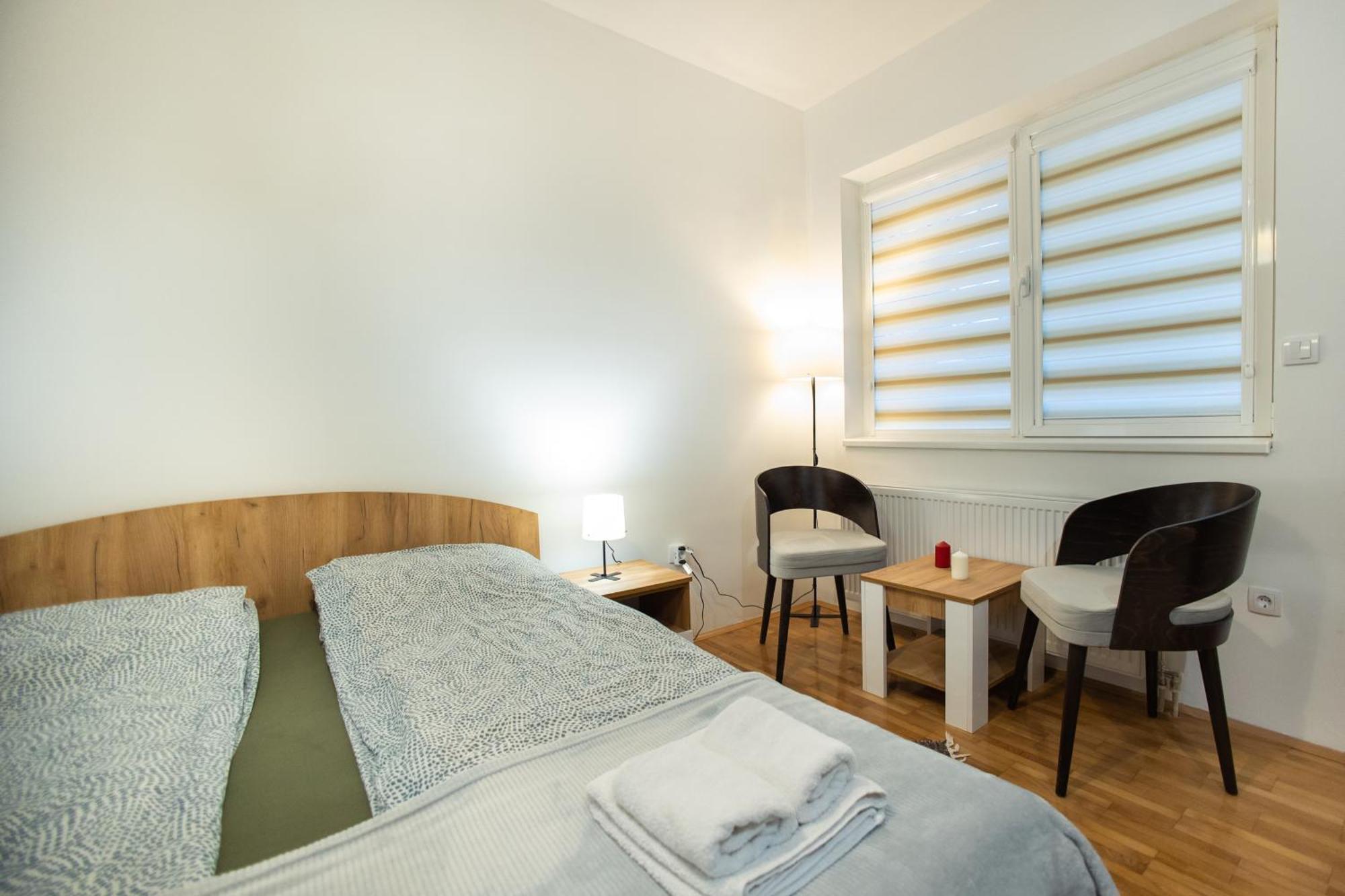 V & V Studio Apartments 2 Ni Kültér fotó
