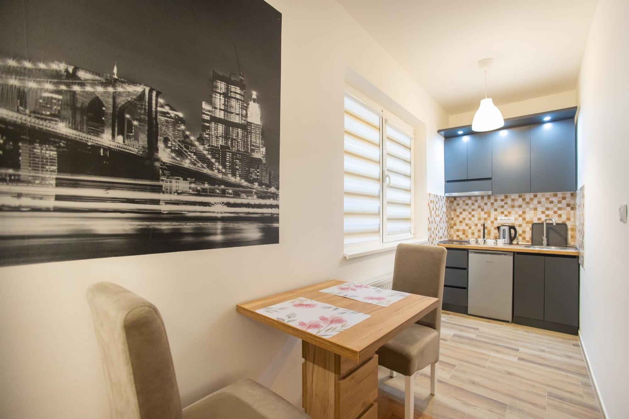 V & V Studio Apartments 2 Ni Kültér fotó