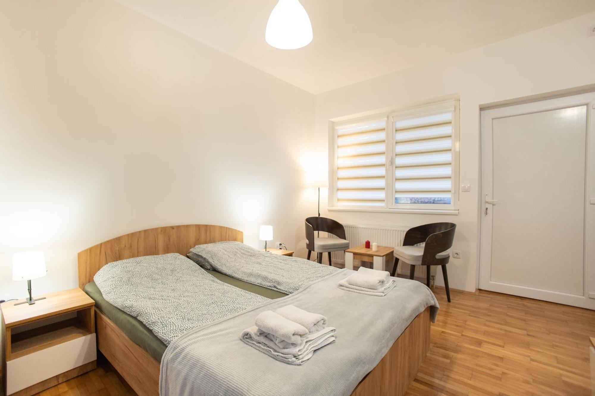 V & V Studio Apartments 2 Ni Kültér fotó